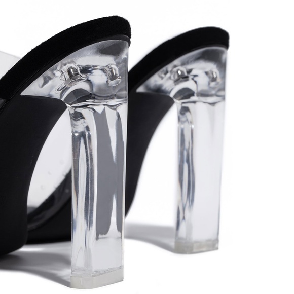 NEW🔥 Transparent Open Toe Clear Heel Slide Sandal - Picture 4 of 6